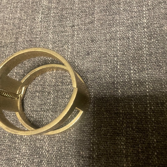 Costume Rings - Picture 3 of 4